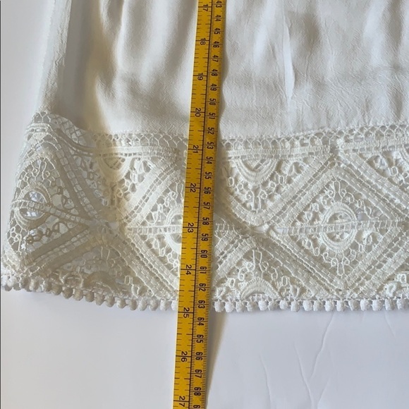 Anthropologie Skies are Blue Lace Top Tulip Sleeve - Picture 10 of 14